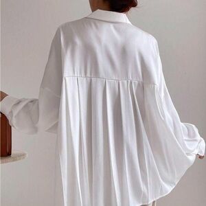 SHEIN Dazy Pleated Back Drop Shoulder Blouse